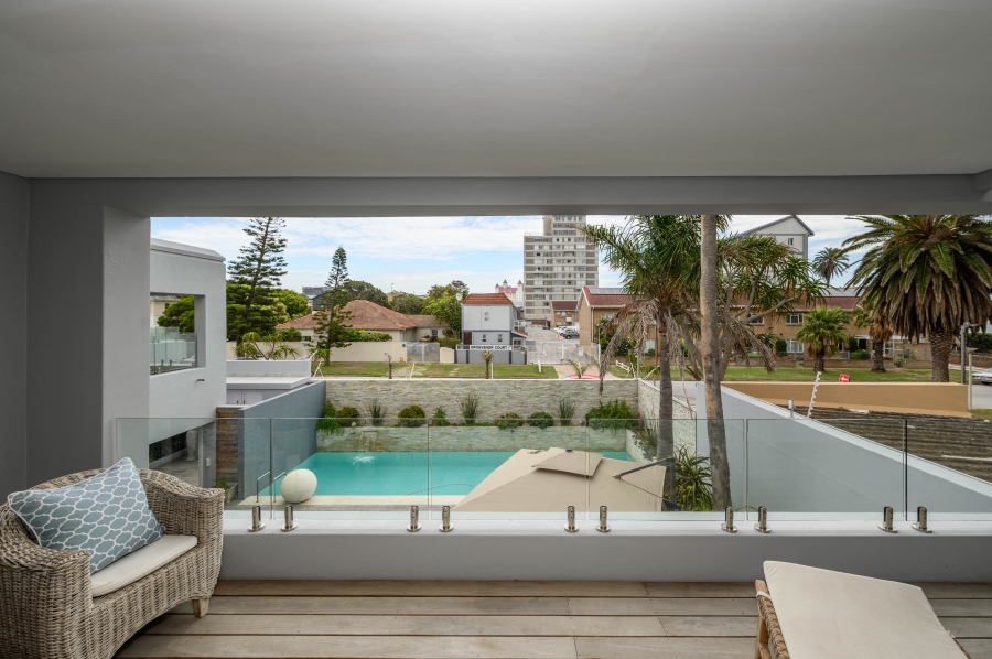 4 Bedroom Property for Sale in Summerstrand Eastern Cape